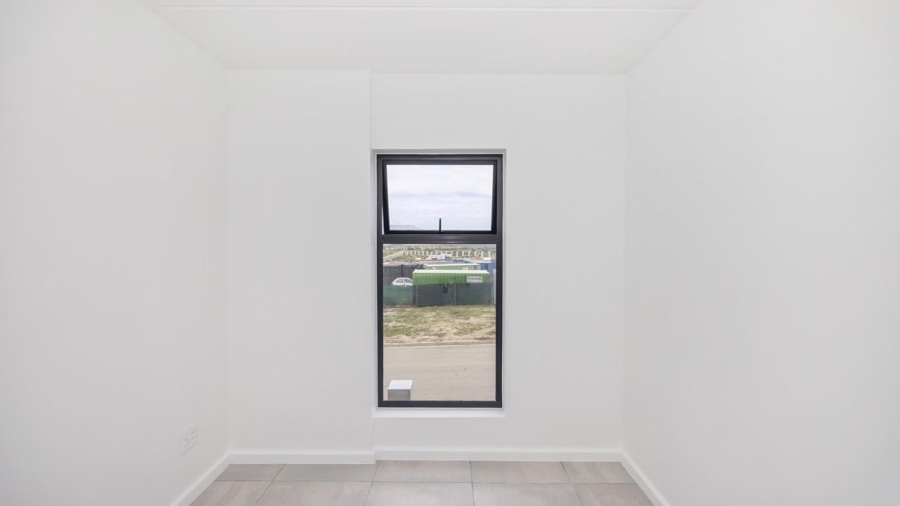 2 Bedroom Property for Sale in Parklands Western Cape